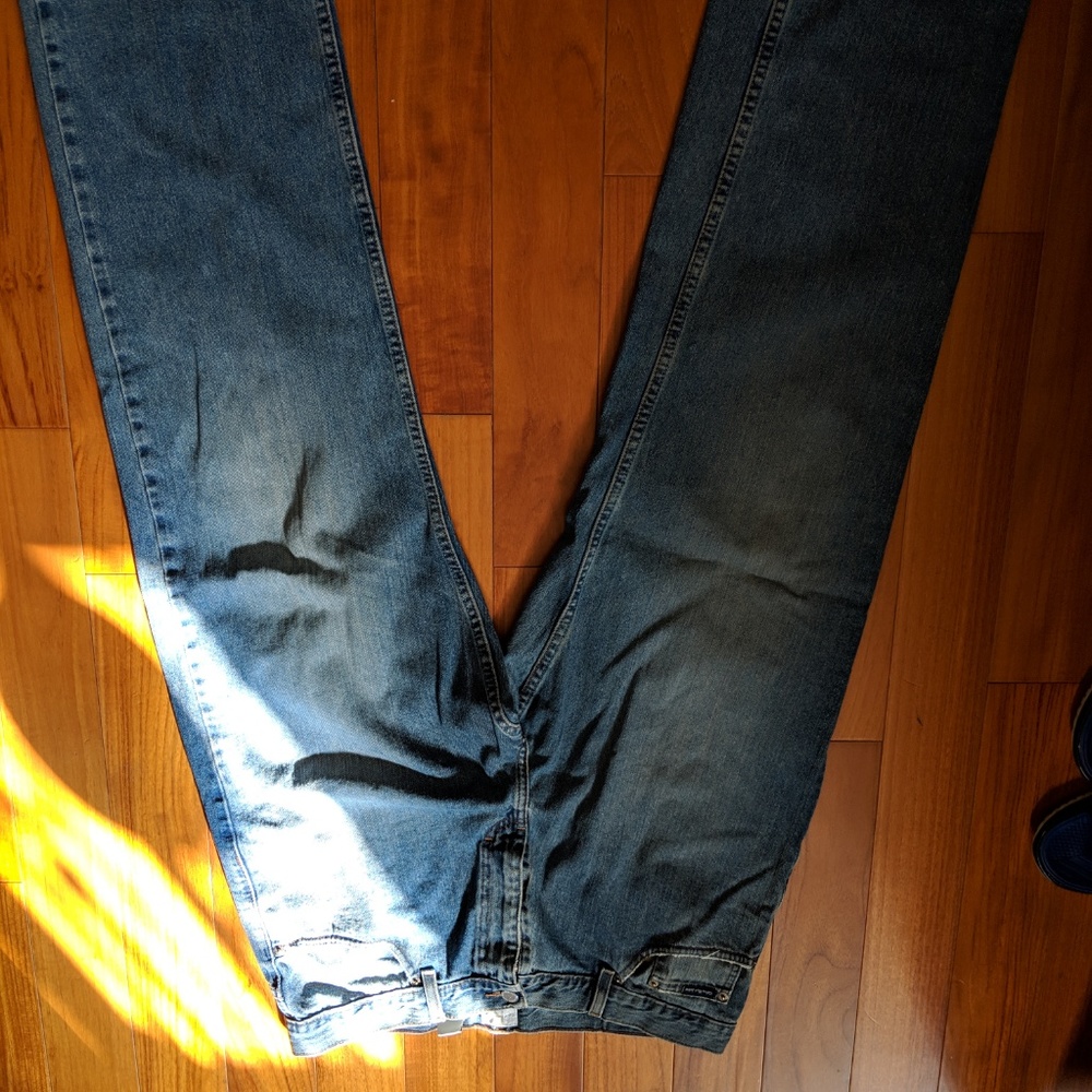 EUC calvin klein blue jeans size 34